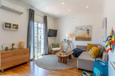 Image de A quelques pas de Plaza Espanya, confortable et élégant appartement!