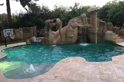 Image de Oasis Getaway Ă Gilbert Az Parfait pour la famille