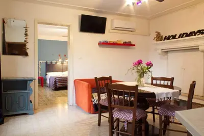 Image de Vacances à Peschiera, 1. 5 de l'appartement du centre historique au rez de chaussée et jardin