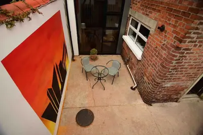 Image de Appartement moderne avec WiFi dans un excellent emplacement.