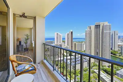 Image de Vue partielle sur l'océan, Washlet, Ac, W / D, WiFi et un parking!