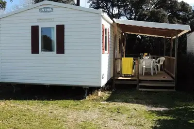 Image de Mobil-home Confort Holiday 25m² (2 chambres) avec terrasse couverte Tv Incluse 5 personnes