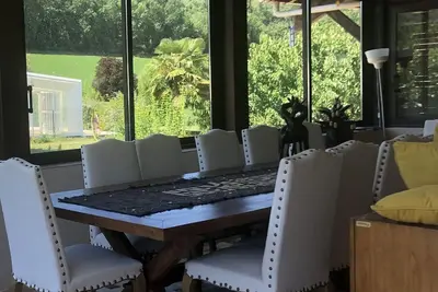 Image de Homerez - Maison accueillante à Saint-Géry avec piscine partagée