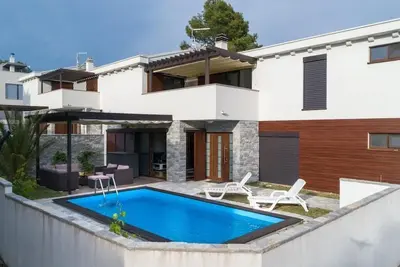 Image de Villa moderne Punta Radman