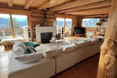 Image de Grand Chalet luxueux en rondins
