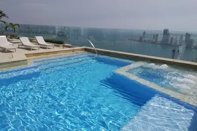 Image de Appartement exclusif en bord de mer / Ac / 24e étage