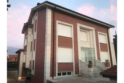 Image de Maison Avec Piscine Dans Un Environnement Bodegas Unique