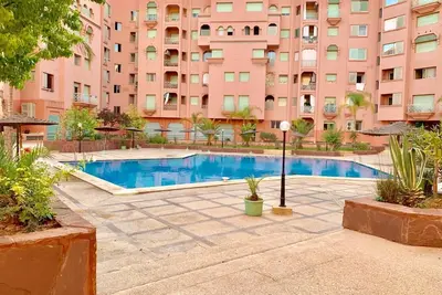 Image de Bel Appartemment avec piscine en centre ville