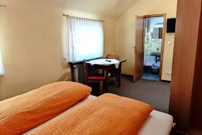 Image de Chambre double sans balcon 10 - Gasthaus Zum Pälterwald