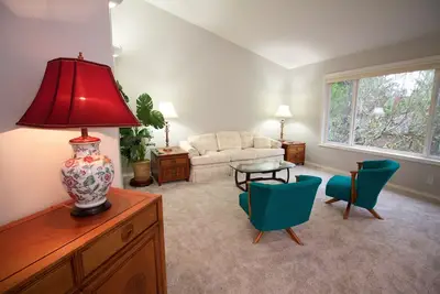 Image de Spacieux, 4br à un niveau près des parcs