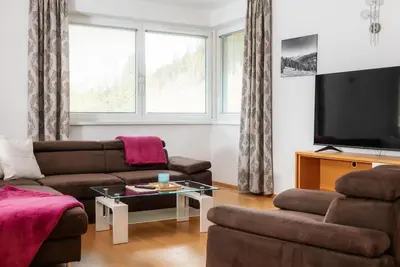 Image de Appartement / 3 chambres / douche, Wc - Kreuzsalgasse, appartement