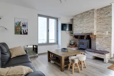 Image de Maison rénovée 8 pers. au centre de Cauterets, calme et bien équipée, proche commerces et télécabine