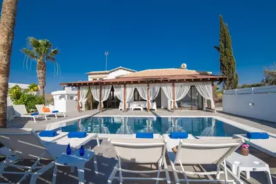 Image de Villa de 5 chambres à Cape Greko