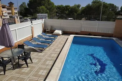 Image de Cabo Roig / La Zenia. Belle villa avec piscine privée + Wifi gratuit