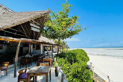Image de Aya Beach Bungalows - Breath prenant des couchers de soleil et une atmosphère tranquille