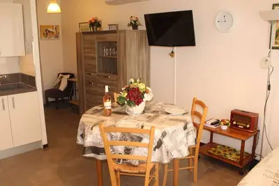 Image de Appartement avec Jardinet Privatif à Balaruc-les-Bains, près des Thermes - Classé ⭐⭐