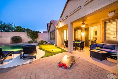 Image de Nouvelle liste, Piscine chauffée, Salle de jeux amusante, Zone principale, Service de conciergerie, Plus