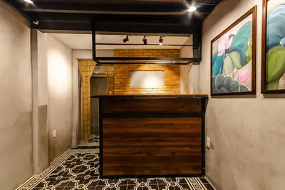 Image de Bienvenue! Nous vous souhaitons un bon voyage au Vietnam. Faites de nous une partie de votre voyage!