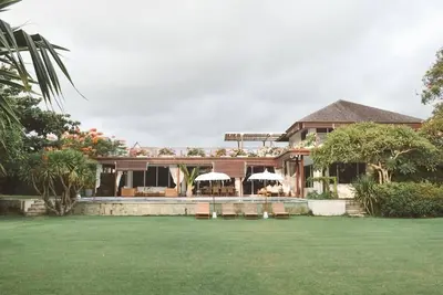 Image de Luxe privé 3br avec grande piscine @ Villa Vys - Près de la plage de Canggu