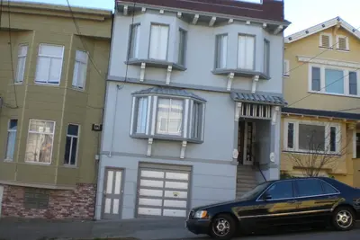 Image de Suite présidentielle absolument privée, ordinateur, Wi-Fi, blanchisserie, pub. Parking