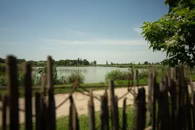 Image de Partie chambres, beauté naturelle, vue sur le lac