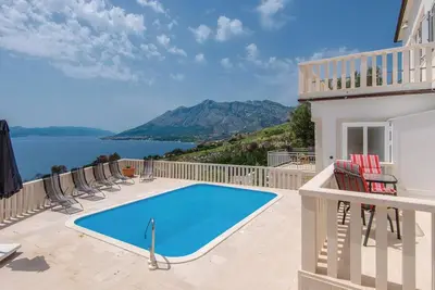 Image de Superbe maison à Orebic avec WiFi