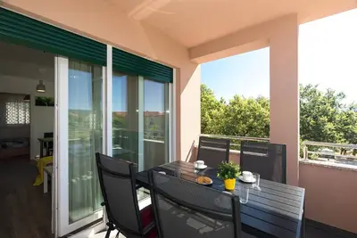 Image de Appartement de vacances Dobrinj pour 1 - 4 personnes avec 2 chambres Ă coucher - Appartement de vaca