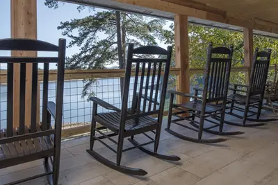 Image de Retraite privée au bord du lac