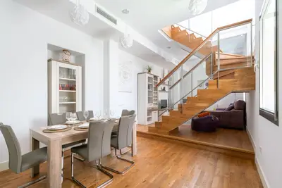 Image de 2 bedrooms, private terrace