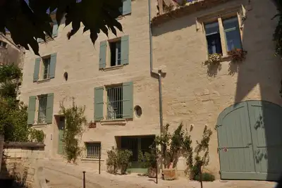 Appartement de vacances au 18ème siècle Maison - Uzes Central