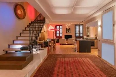 Image de Palazzo Angioy Luxury Loft, piano électronique Yamaha et stationnement inclus.