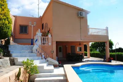 Image de Charmante villa de 4 chambres avec piscine privée, près de la plage