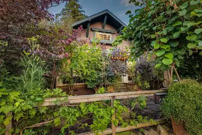 Image de Une maison privée et confortable à proximité de tout ce qui se passe à Petaluma!