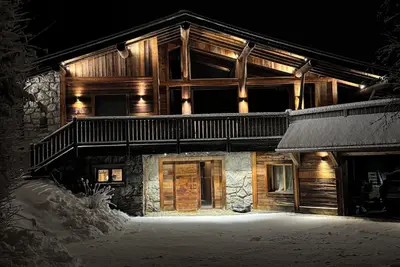 Image de Grand Chalet Combloux / Megève avec vue exceptionnelle sur le Mont-Blanc