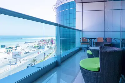 Image de Appartement de luxe 1 Br Beach avec vue complète sur la mer