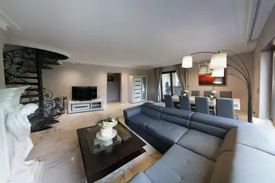 Image de Extraordinaire  chalet en Alsace à 2 pas de Munster, confort, vue panoramique