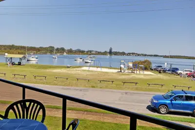 Image de Rio Vista! - une vue spectaculaire sur la rivière Myall