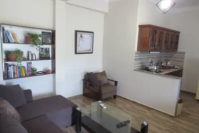 Image de Appartement très confortable avec le jardin