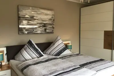 Image de Appartement à proximité de la plage pour se détendre avec une grande terrasse sur le toit, une connexion Wi-Fi gratuite