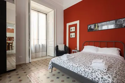 Umberto lodges Sx, grand appartement au coeur de Catane