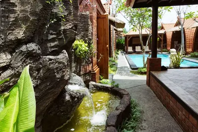 Image de Maison en bois unique et classique au sud de Jimbaran, accès direct à la piscine