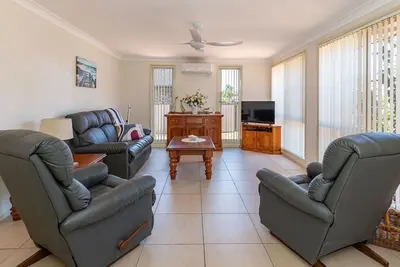 Image de 1/4 Villa familiale Huntly Close