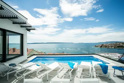 Image de Maison de vacances pour 8 personnes avec vue magnifique sur la mer et la piscine