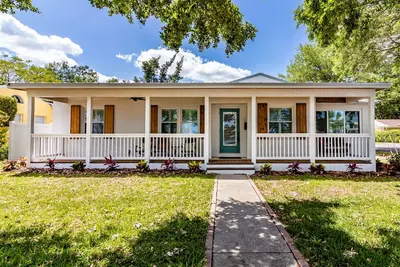 Image de Davis Island Bungalow (Un joyau caché)