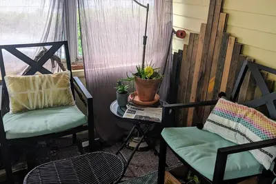 Image de Calme et charmant - Détendez-vous après une journée à l'Eaa