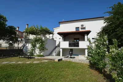 Image de Appartement de vacances Njivice pour 1 - 5 personnes avec 2 chambres à coucher - Appartement de vaca