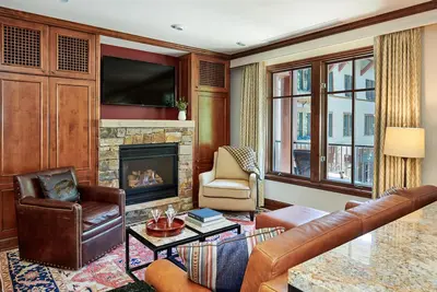 Image de Great Slopeside Residence sur la piscine Elkhorn Lodge
