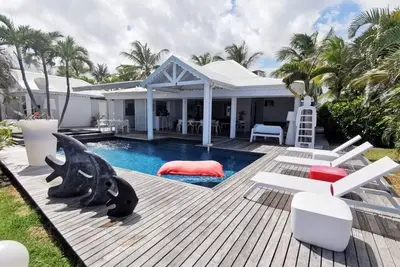 Image de Villa Saint François Ref G192 4 ch piscine vue mer