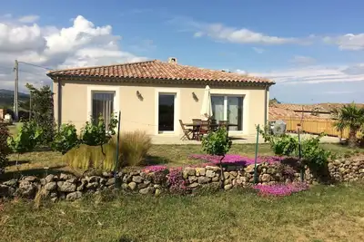 Image de Maison 4 pièces 2 à 8 personnes en Ardèche du Sud – Le Rêve de Papi