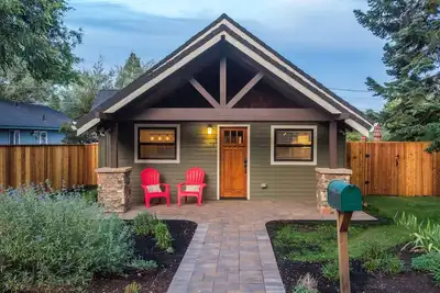 Image de Deschutes Bungalow Nouvelle promenade de rénovation partout | Vélos Cruiser!